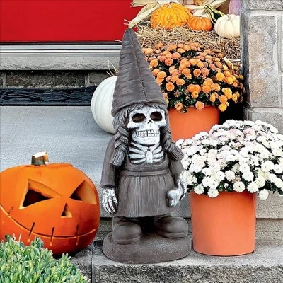 Design Toscano Midnight The Goth Zombie Mistress Garden Gnome Statue