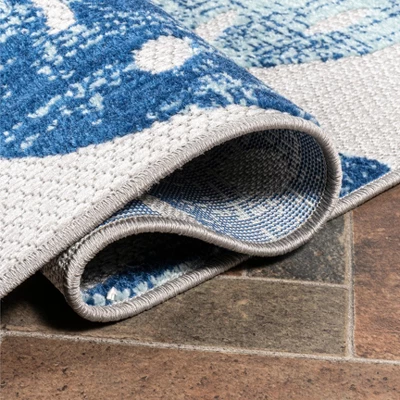 Monstera Tropical Leaf High-Low Indoor/Outdoor Area Rug - JONATHAN Y - Image 4