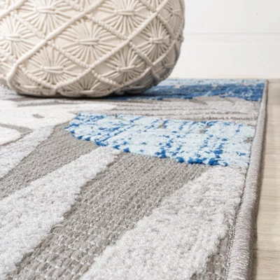 Monstera Tropical Leaf High-Low Indoor/Outdoor Area Rug - JONATHAN Y - Image 3