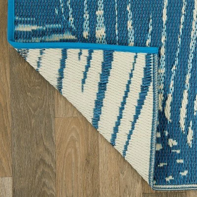 World Rug Gallery Tropical Floral Reversible Plastic Outdoor Rugs - Image 3