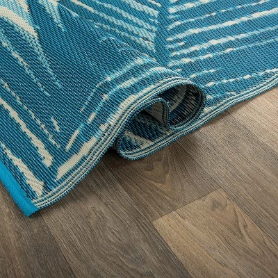 World Rug Gallery Tropical Floral Reversible Plastic Outdoor Rugs - Image 4